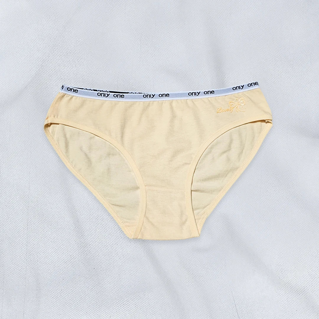 BlushBreeze Mid-Rise Soft Cotton Panty